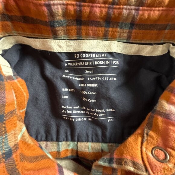 REI Co-Op Womens Orange Plaid Button-Up Shirt Small Cotton Long Sleeve Pockets - Picture 3 of 6